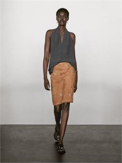 Замшевая юбка Massimo Dutti со стразами 11229485