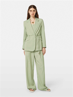 Элегантный и стильный жакет с поясом Scotch &amp, Soda из мягкого материала (72% полиэстер, 13% вискоза, 12% модал) 11234552