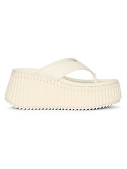 Кожаные платформенные сандалии Nama с классическим дизайном и яркой строчкой от Chloe 11167360