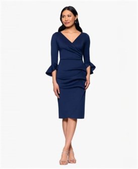 Платье-футляр облегающего силуэта с V-образным вырезом и рукавами 3/4 от Betsy &amp, Adam 11226324