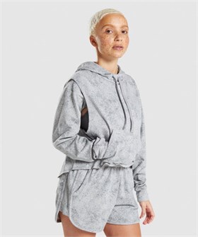 Двухслойное худи Chalk с карманом-кенгуру и стильным изогнутым низом от Gymshark 11231837