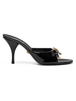 Мюли с открытым носком Opera Bow 85MM из лаковой кожи от Versace с эффектным бантом 11023518