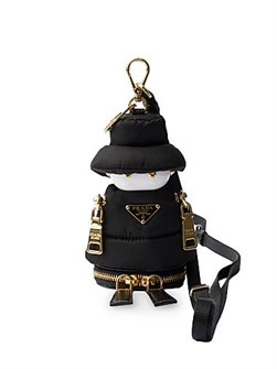 Prada Сумка из Re-Nylon с металлическим логотипом, карманом и плечевым ремнем 11027926