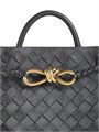 Bottega Veneta Сумка из замши Small Andiamo с верхней ручкой, 25 см x 20 см x 10 см, с регулируемым плечевым ремнем 11020028