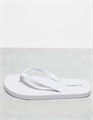 Белые шлёпанцы SEQWL Mamun с плоской подошвой и лаконичным дизайном 10045313