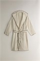 Хлопковый халат с капюшоном от Zara Home, 320 г/м?, с боковыми карманами, регулируемым поясом и контрастной отстрочкой 11039408