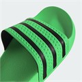 Шлепанцы Adilette adidas Originals: комфорт и стиль с резиновой подошвой 11169601
