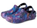 Клог Bistro Graphic от Crocs с амортизирующей стелькой и противоскользящей подметкой 11230748