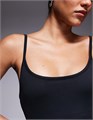Черный комбинезон 4505 с мягкой текстурой, регулируемыми бретелями и встроенным бюстгальтером 11171085