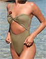 Купальник 4th &amp, Reckless в стиле хаки с одним плечом, бусинами, вырезами и высоким разрезом 11234367
