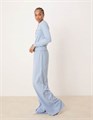 ASOS Tall Брюки для сна ASOS DESIGN Tall с высокой талией и широкого кроя в голубом цвете для сочетания с другими предметами 10049538