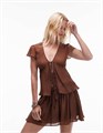 Коричневый топ Topshop с глубоким V-образным вырезом, завязками спереди и короткими рукавами 11171384