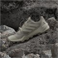 Кроссовки для хайкинга Adidas TERREX Skychaser GORE-TEX: водонепроницаемые, легкие и изготовлены из переработанных материалов 11220870