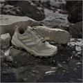 Кроссовки для хайкинга Adidas TERREX Skychaser GORE-TEX: водонепроницаемые, легкие и изготовлены из переработанных материалов 11220870