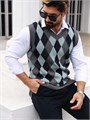 Мужской тёплый осенний трикотажный жилет Soly Hux в клетку с V-образным вырезом 11289948