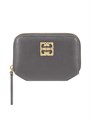 Givenchy Кошелек из телячьей кожи с золотыми элементами, 4.53 дюйма ? 3.35 дюйма ? 0.79 дюйма 11026922