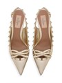 Ламинированные туфли-слингбеки Valentino Garavani Rockstud на каблуке 60 мм с бантом и регулируемым ремешком 11012943