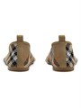 Детские балетки Burberry с клетчатым узором, кожаной подкладкой и прочной подошвой, произведенные в Италии 11019033