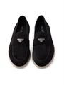 Замшевые лоферы Prada с логотипом, кожаной стелькой и легкой резиновой подошвой 11019808