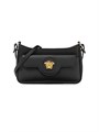 Versace Кожаная мини-сумка через плечо с ремешком и клапаном на кармане 11023634