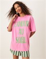 Футболка свободного кроя ASOS DESIGN с графическим принтом ',l',amour au soleil',, круглый вырез и спущенные плечи 10041236