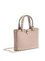 Valentino Garavani Мини-сумка Rockstud из зернистой телячьей кожи с ручками и съемной цепочкой, размеры 18,5х12,5х5,5 см 11012069