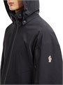 Спортивная куртка Moncler Grenoble Tesso Shell с водоотталкивающей молнией и регулируемым капюшоном 11014483